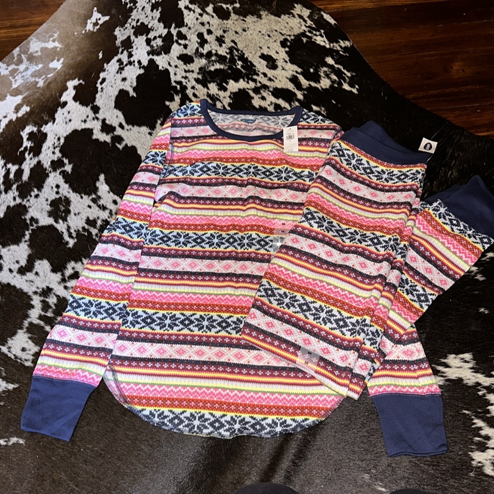 Old Navy Holiday Matching Pajama Set